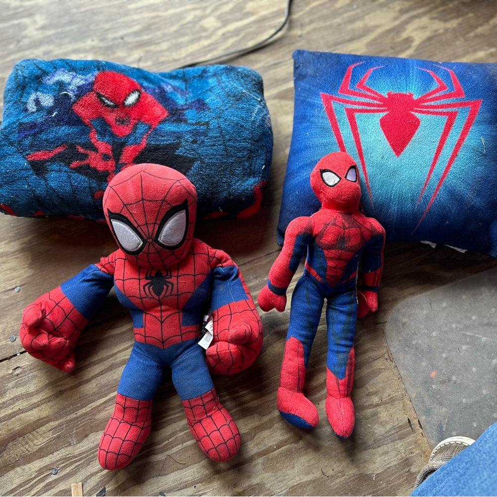 Spider-Man Themed Items - Stuff animals/pillows